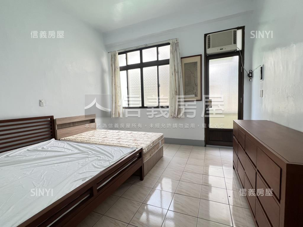 近文化中心靜巷透天屋況佳房屋室內格局與周邊環境