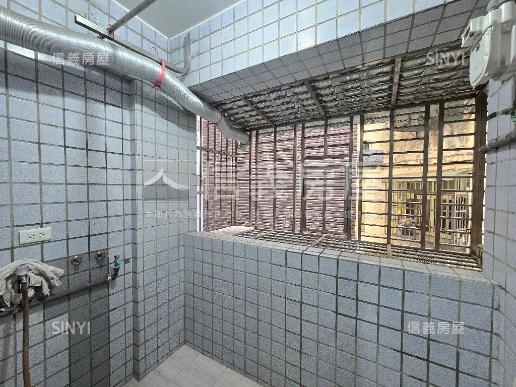 格局佳三房天然瓦斯房屋室內格局與周邊環境