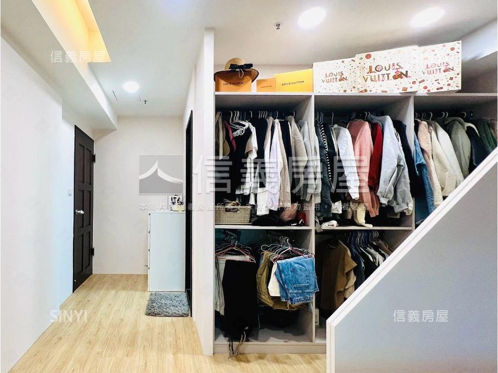 樓中樓景觀露臺大三房車位房屋室內格局與周邊環境