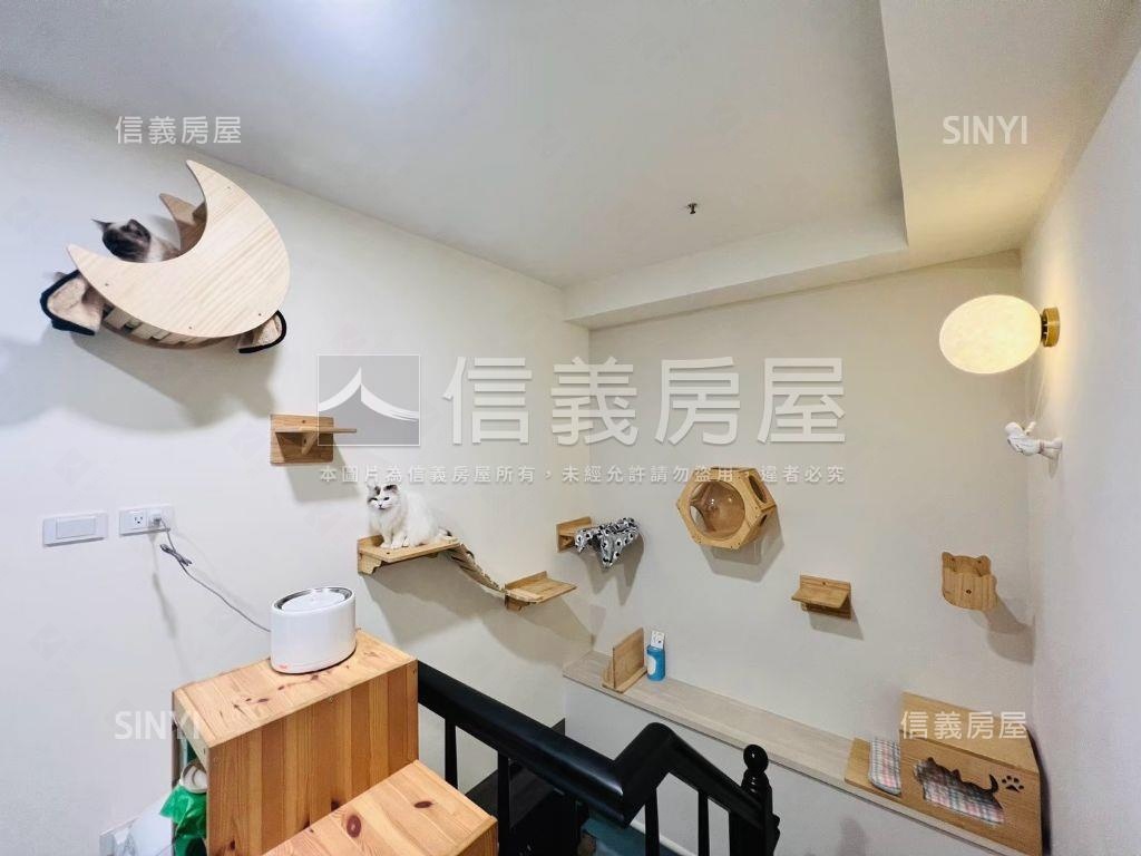 樓中樓景觀露臺大三房車位房屋室內格局與周邊環境