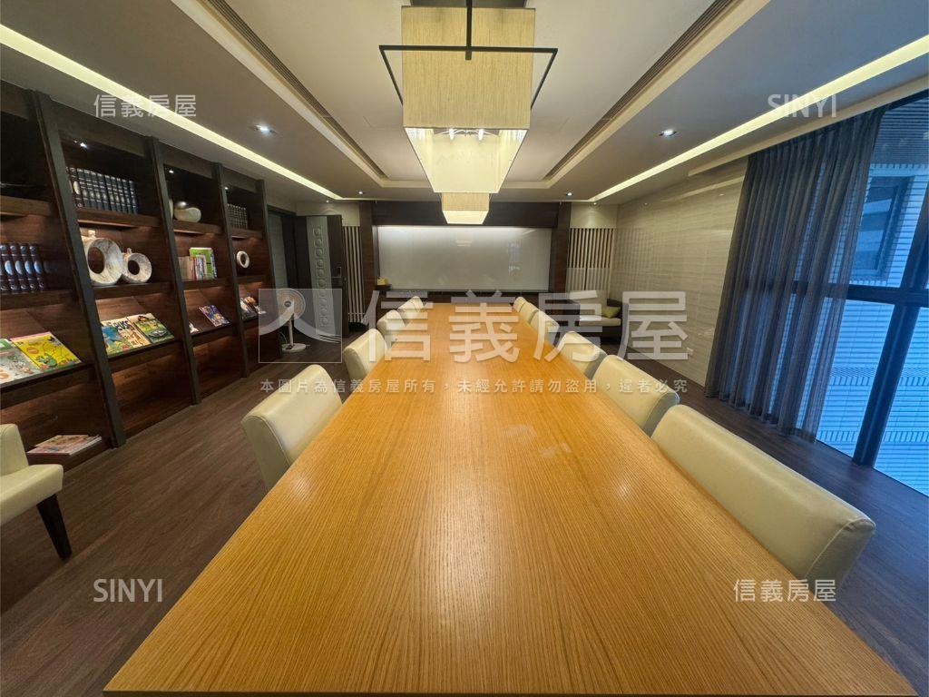 推！實驗小學旁美兩房！房屋室內格局與周邊環境