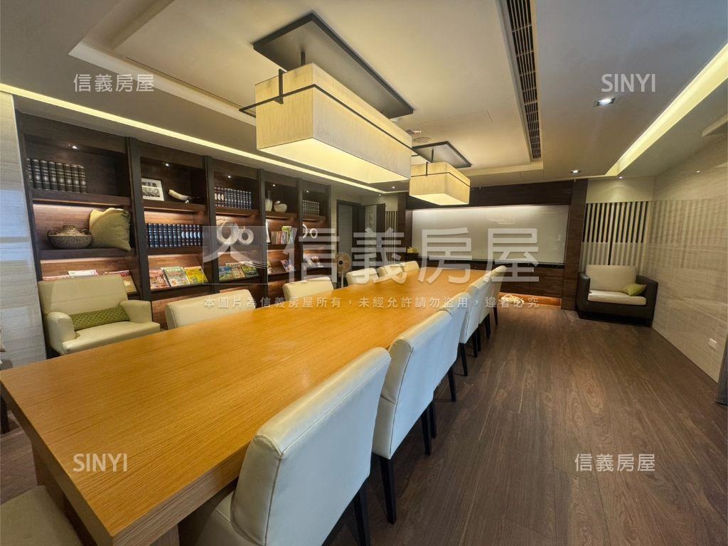 推！實驗小學旁美兩房！房屋室內格局與周邊環境