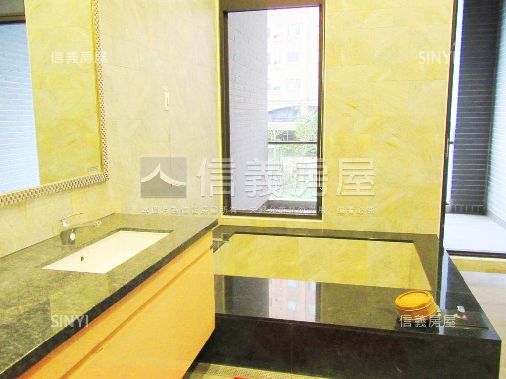 京美三房車位遠眺美景房屋室內格局與周邊環境