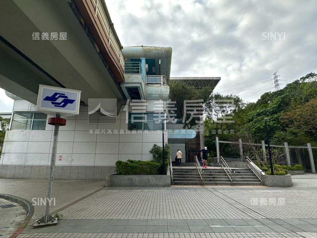 車位可租！入住豪奢捷運宅房屋室內格局與周邊環境