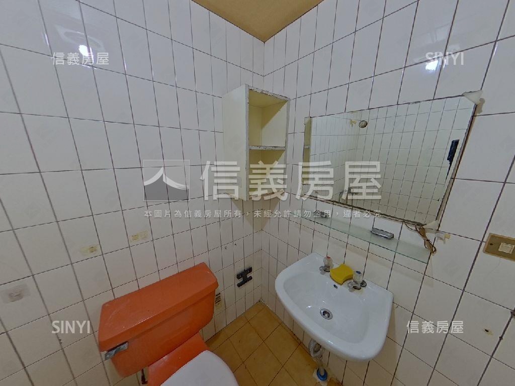 府中稀有二樓大空間房屋室內格局與周邊環境