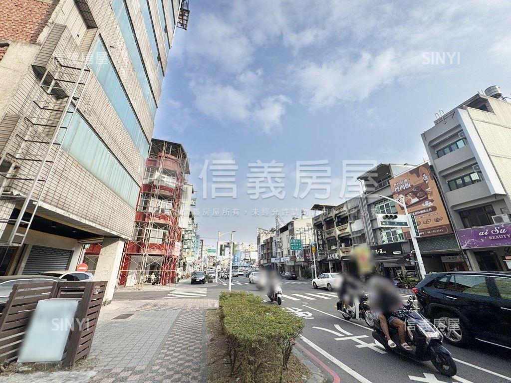 屏東民生路．仁德路角窗房屋室內格局與周邊環境