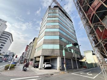 屏東民生路．仁德路角窗