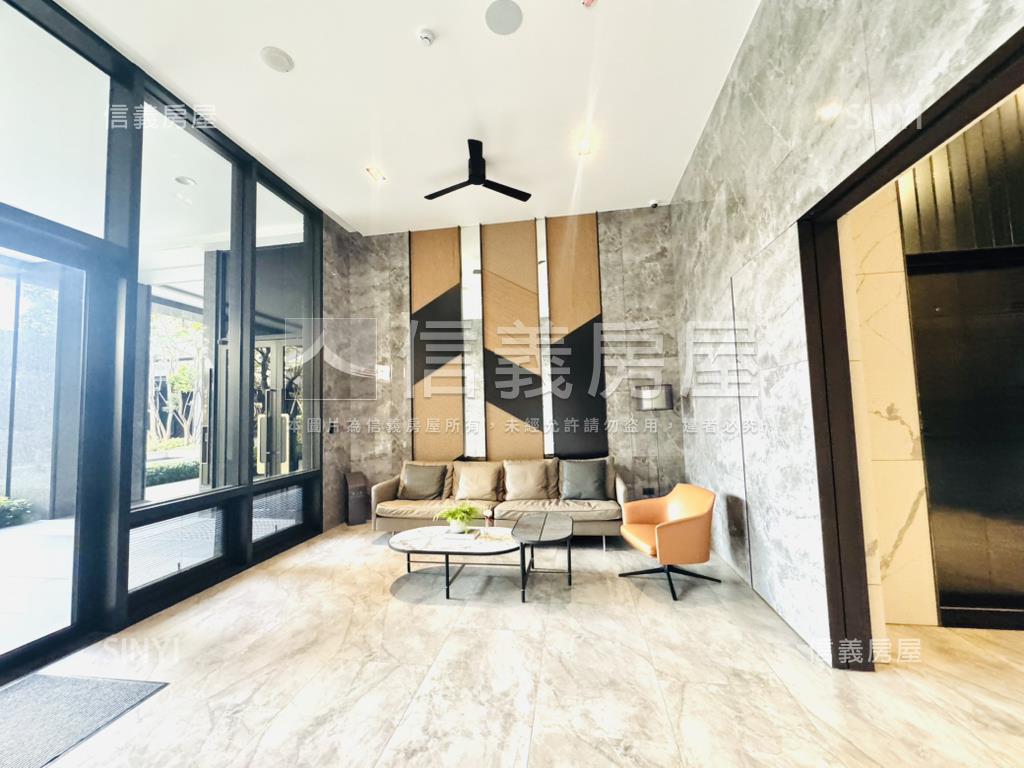 精裝精銳闊超美兩房平車房屋室內格局與周邊環境