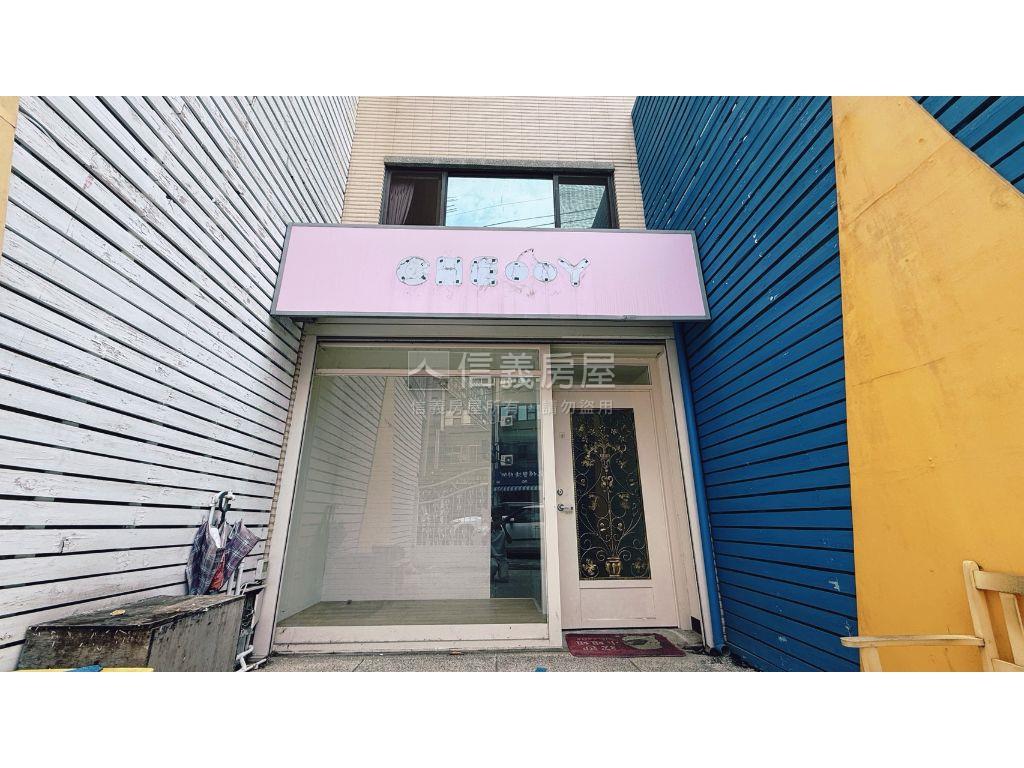 １２期西屯黎明路透天店面房屋室內格局與周邊環境