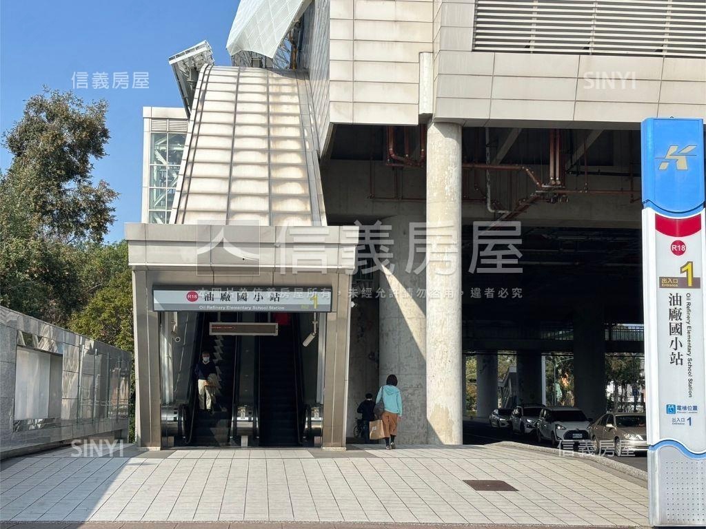 近楠梓加工區日月光美四房房屋室內格局與周邊環境