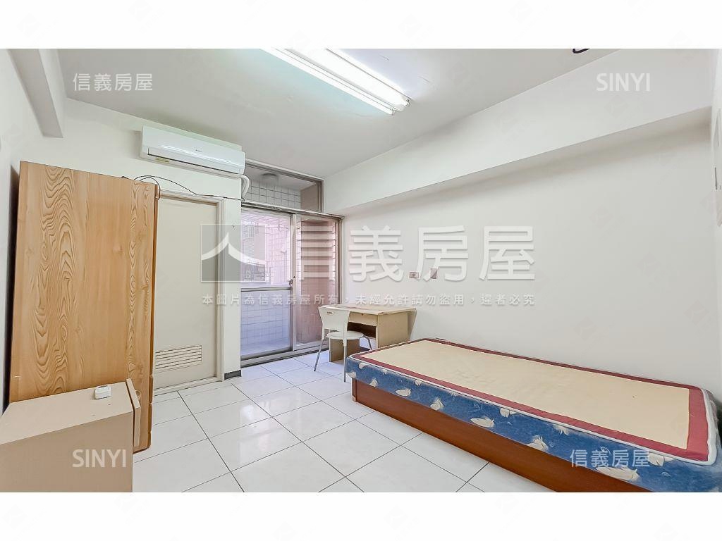 衛浴開窗高樓面社區安靜戶房屋室內格局與周邊環境