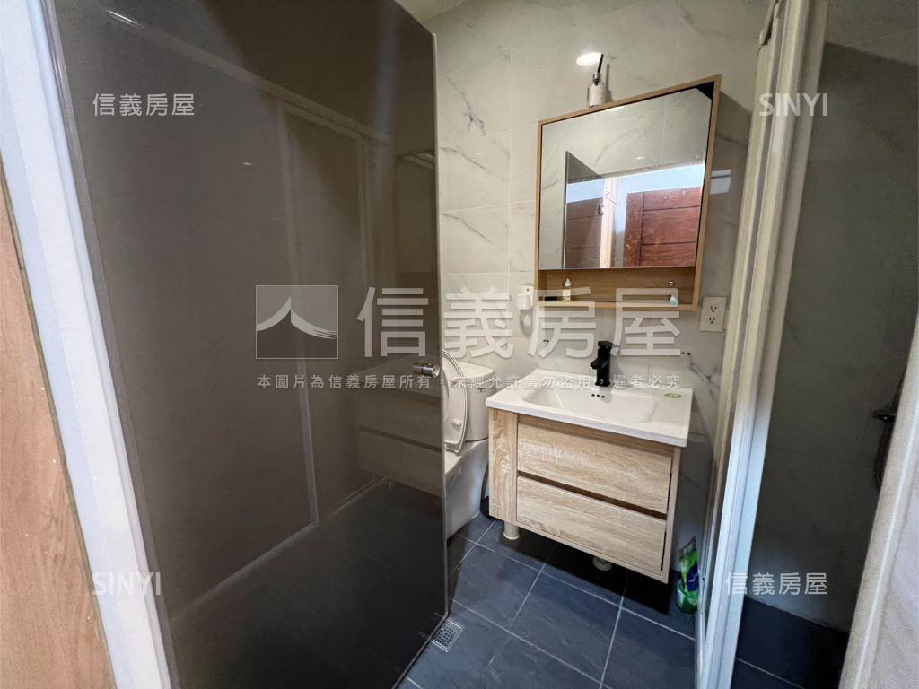 長和街車庫透天房屋室內格局與周邊環境