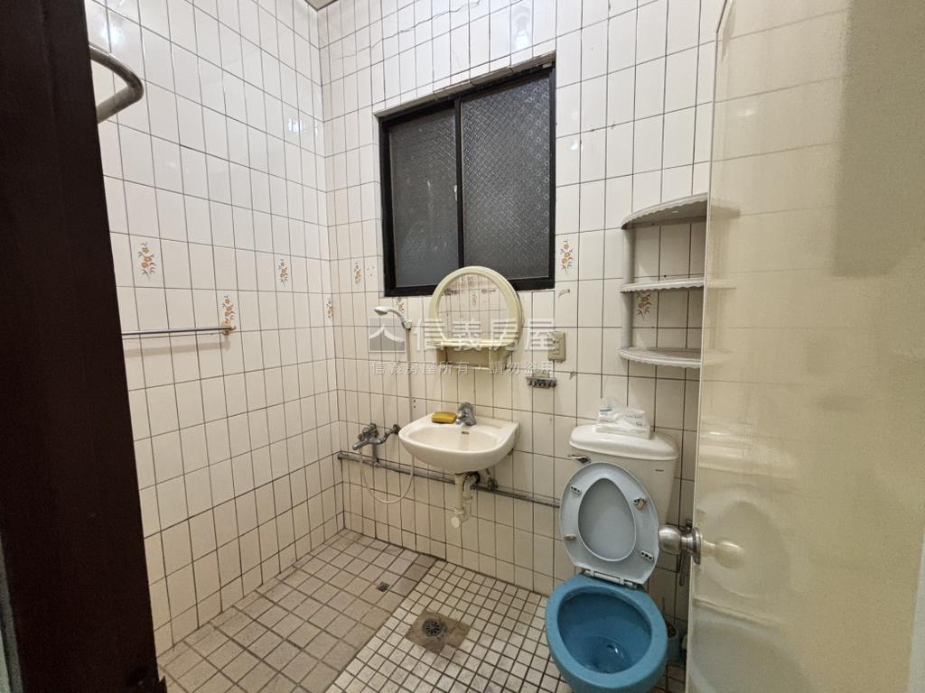 九芎街公寓三樓房屋室內格局與周邊環境