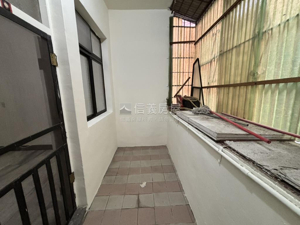 九芎街公寓三樓房屋室內格局與周邊環境