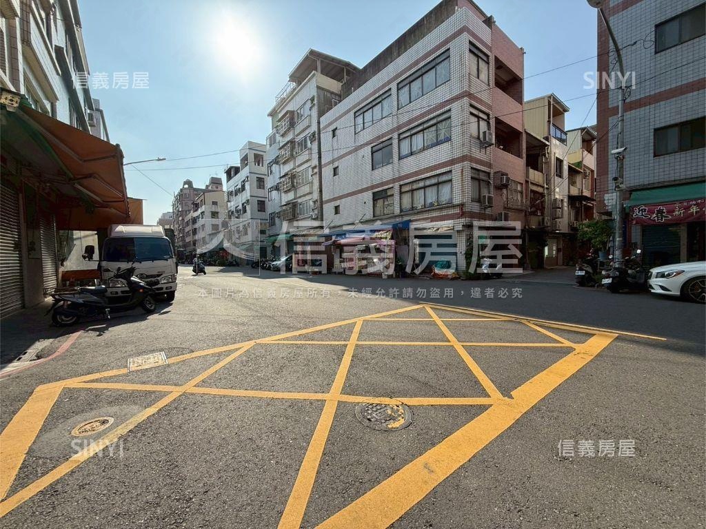 瑞隆商圈正三樓無夾層透天房屋室內格局與周邊環境