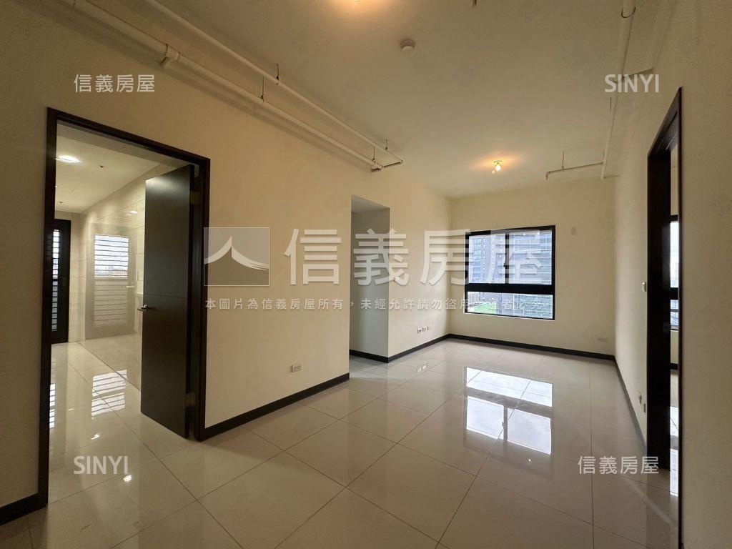 荷悅次頂樓美景４房房屋室內格局與周邊環境