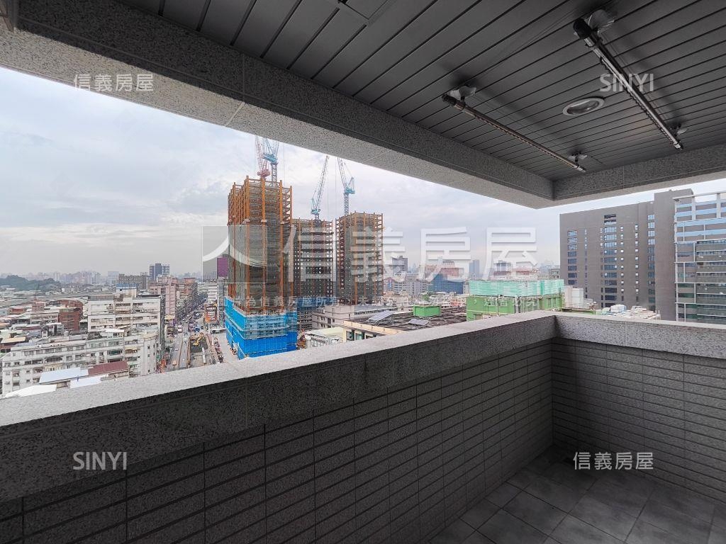 荷悅次頂樓美景４房房屋室內格局與周邊環境