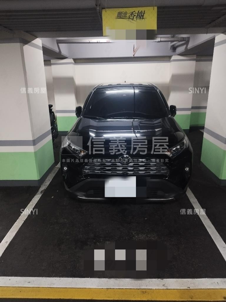 麗池香榭水景四房車位房屋室內格局與周邊環境