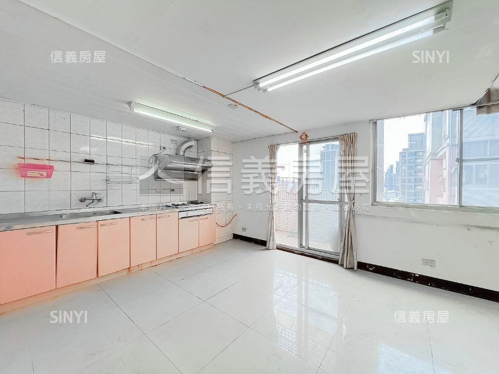 高第大廈次頂樓美宅樂悠活房屋室內格局與周邊環境