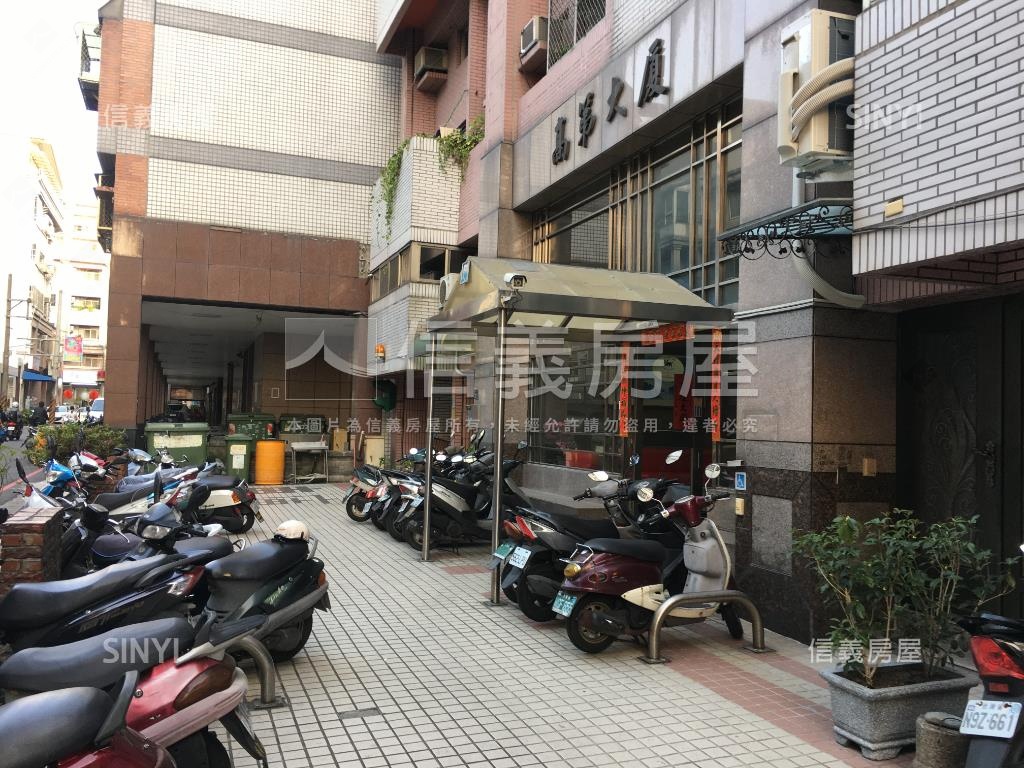 高第大廈次頂樓美宅樂悠活房屋室內格局與周邊環境