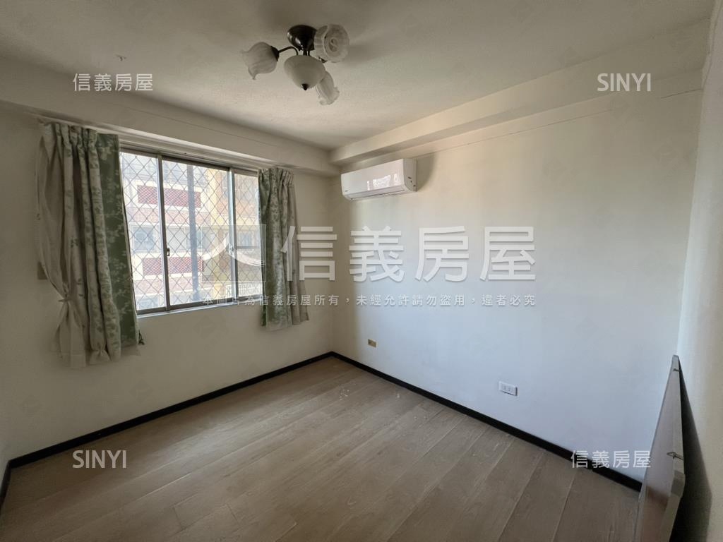 中正路景觀三房先看這間房屋室內格局與周邊環境