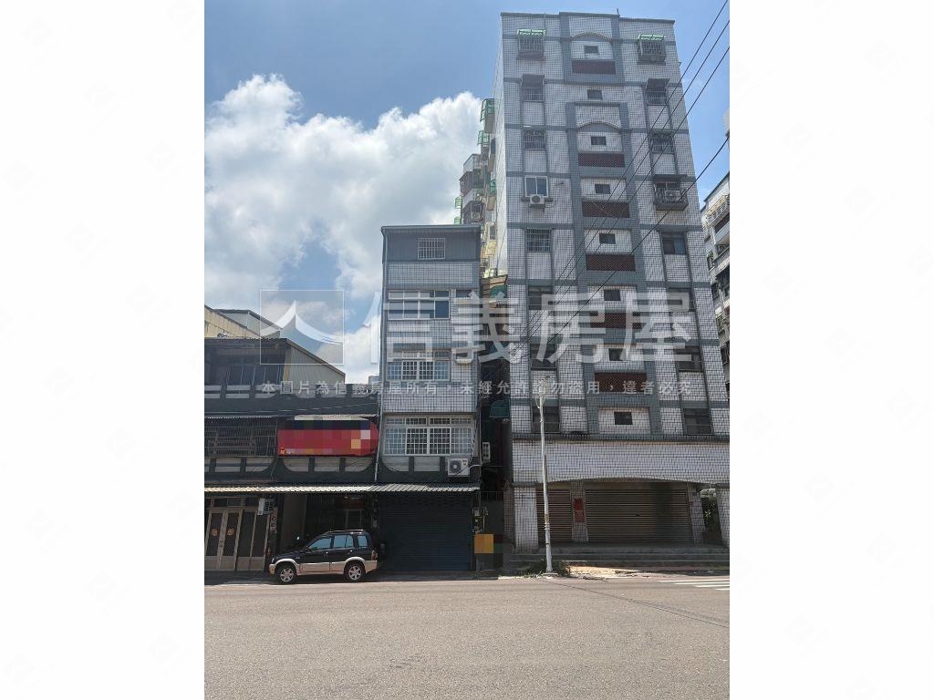 新婚首購孝親竹東臨路透天房屋室內格局與周邊環境