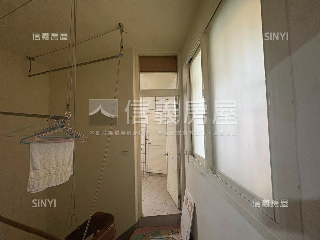 新婚首購孝親竹東臨路透天房屋室內格局與周邊環境