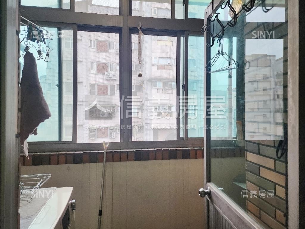 承德商業大樓高樓戶房屋室內格局與周邊環境