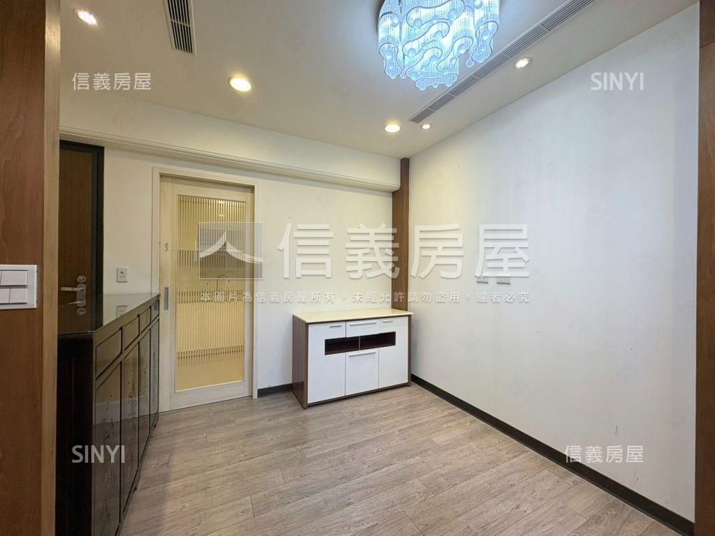 南港四季紅●稀有釋出房屋室內格局與周邊環境