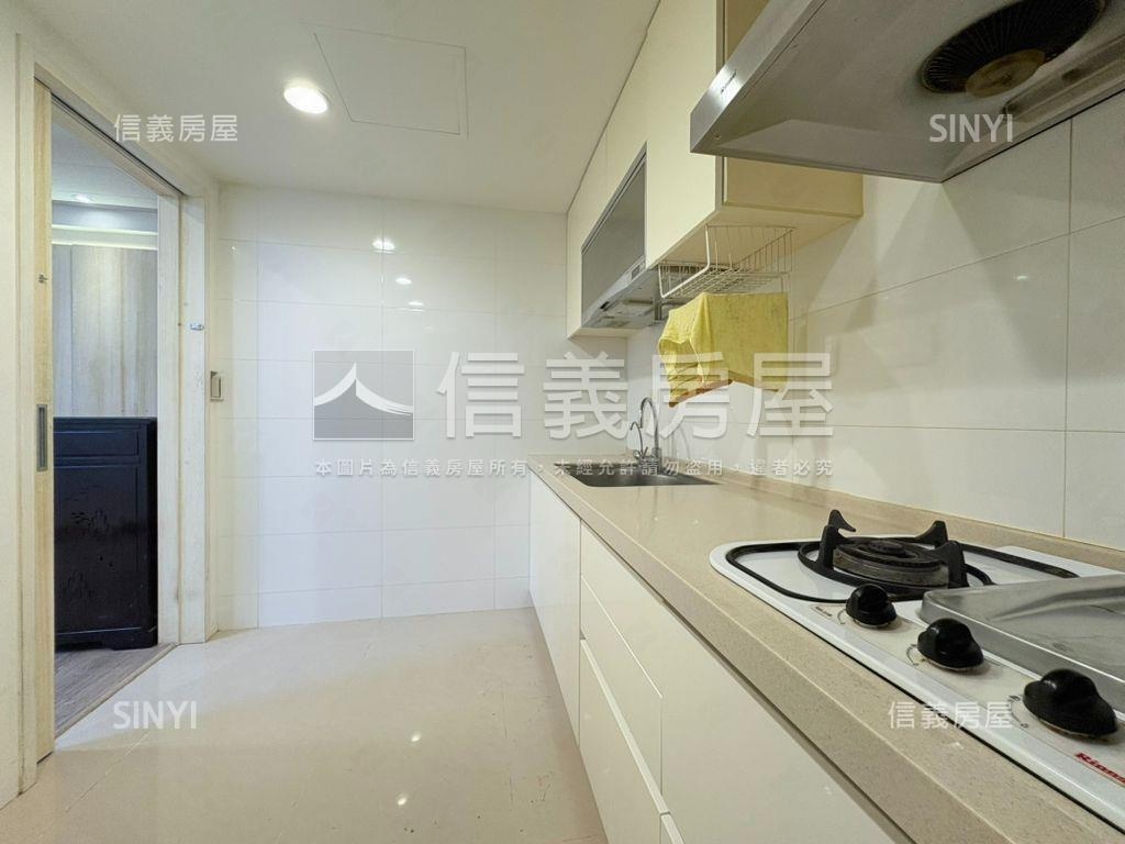 南港四季紅●稀有釋出房屋室內格局與周邊環境