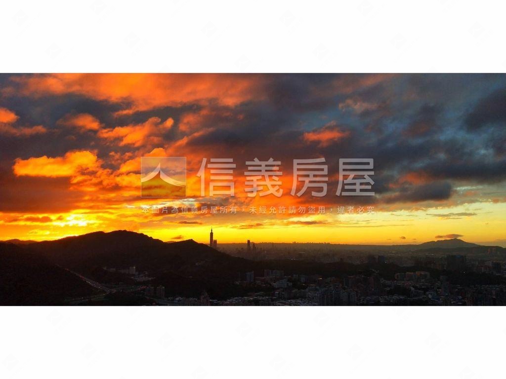 白雲山莊景觀美宅房屋室內格局與周邊環境