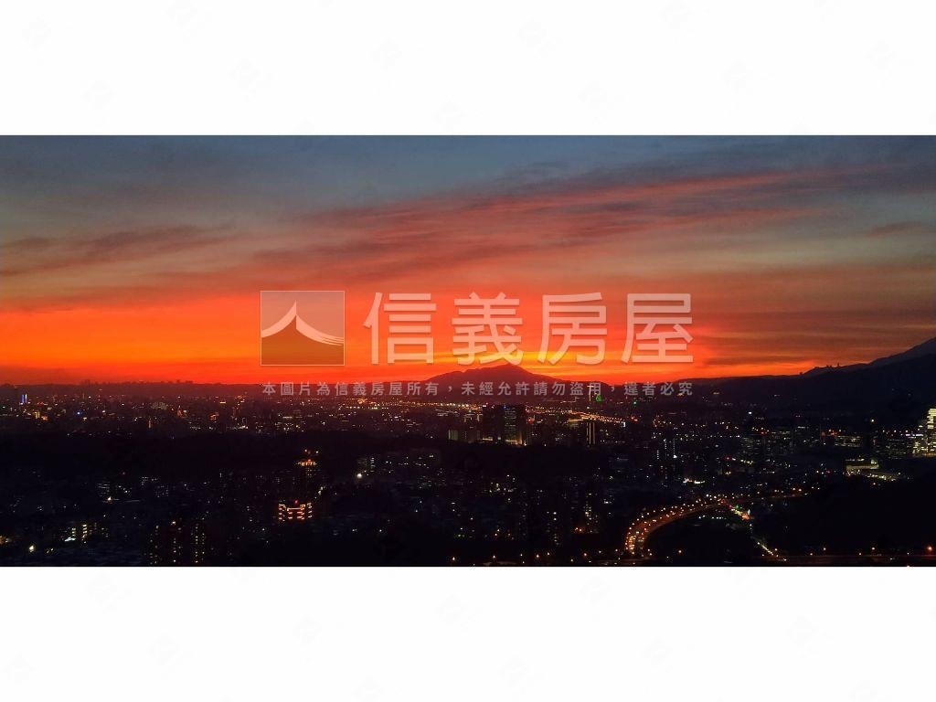 白雲山莊景觀美宅房屋室內格局與周邊環境
