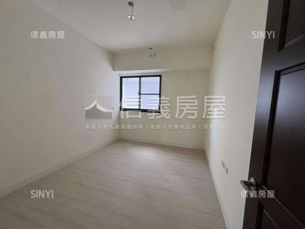 安和藏紅如意三房平車房屋室內格局與周邊環境