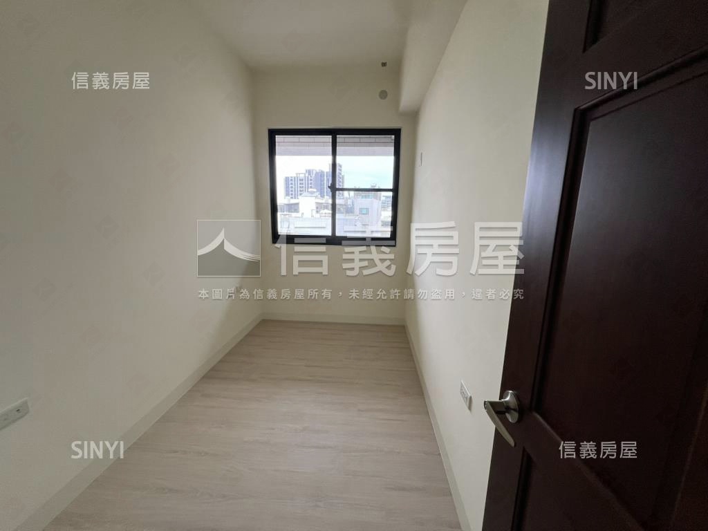 安和藏紅如意三房平車房屋室內格局與周邊環境