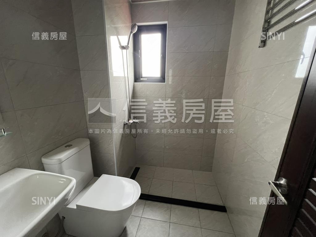 安和藏紅如意三房平車房屋室內格局與周邊環境