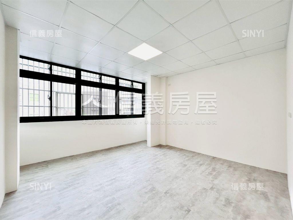 文心路捷運裝潢優質店面讚房屋室內格局與周邊環境