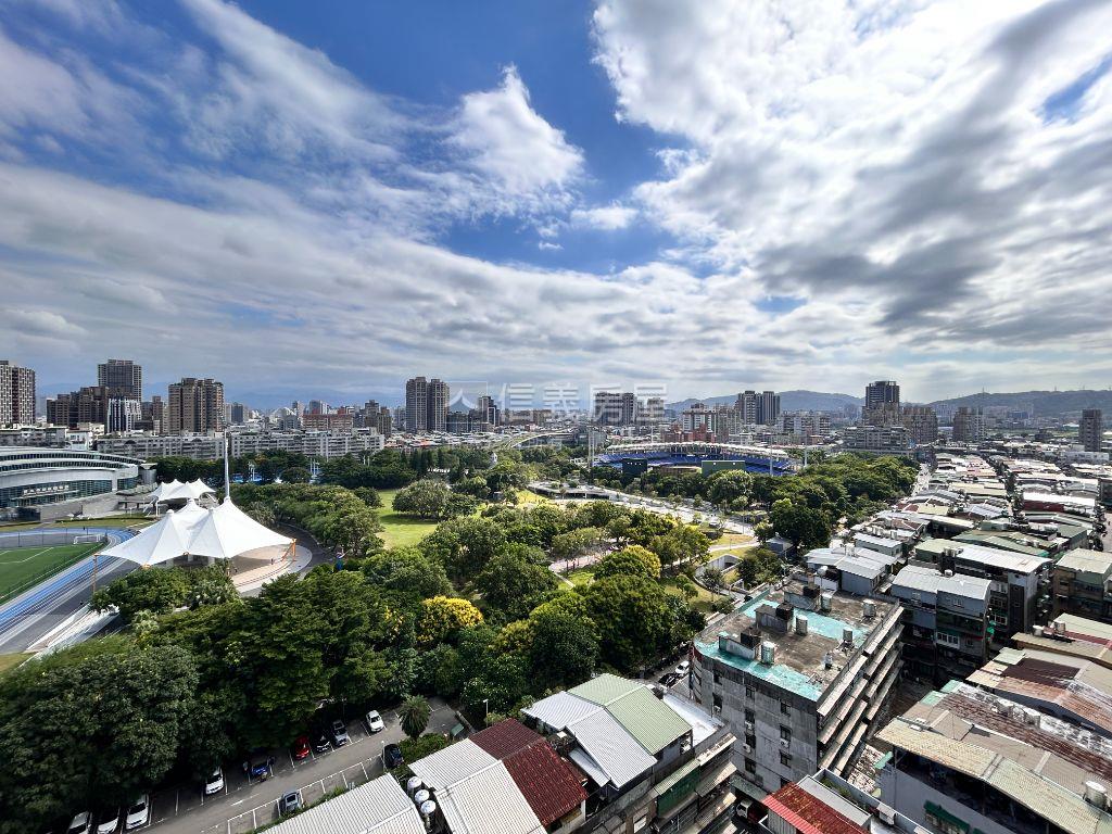 威京向陽｜景觀天花板房屋室內格局與周邊環境