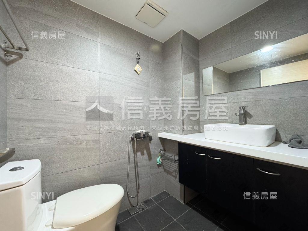 藍海大兩房舒適又寬敞房屋室內格局與周邊環境