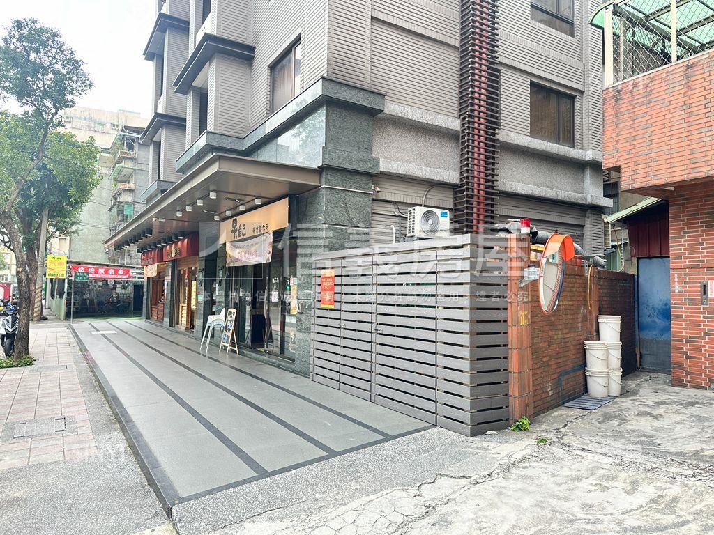秀山國小庭園金店面房屋室內格局與周邊環境