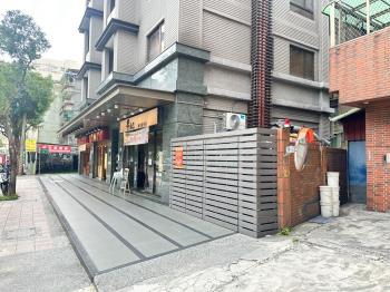 秀山國小五米八庭園金店面