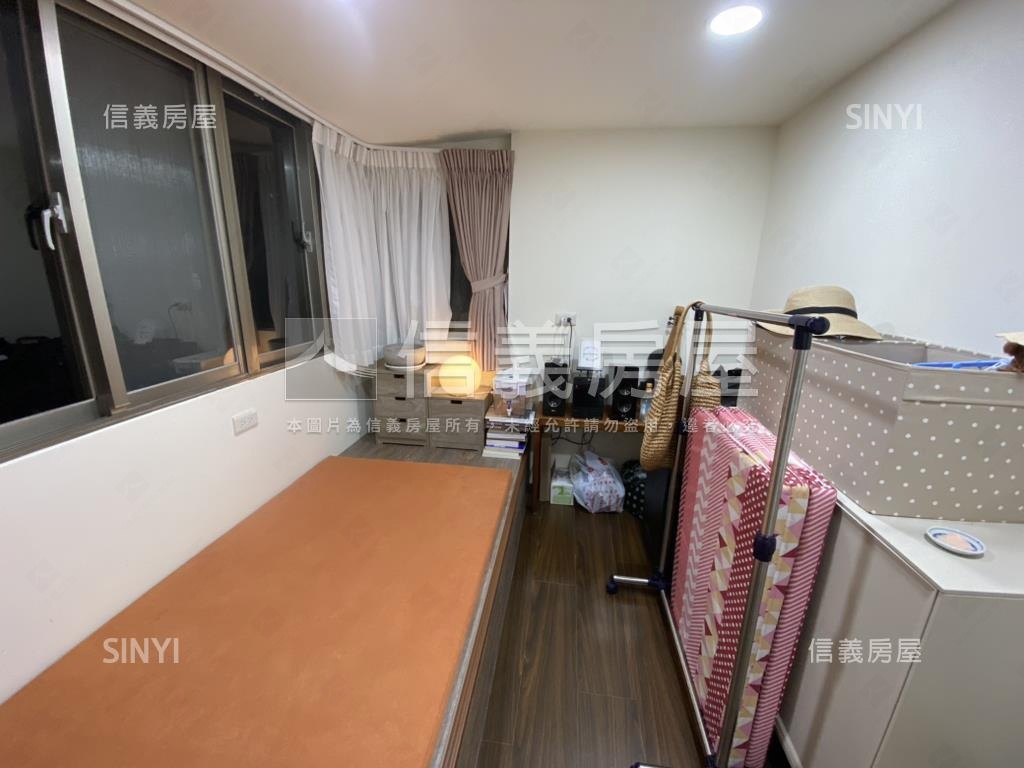 專任環境優２房美廈房屋室內格局與周邊環境