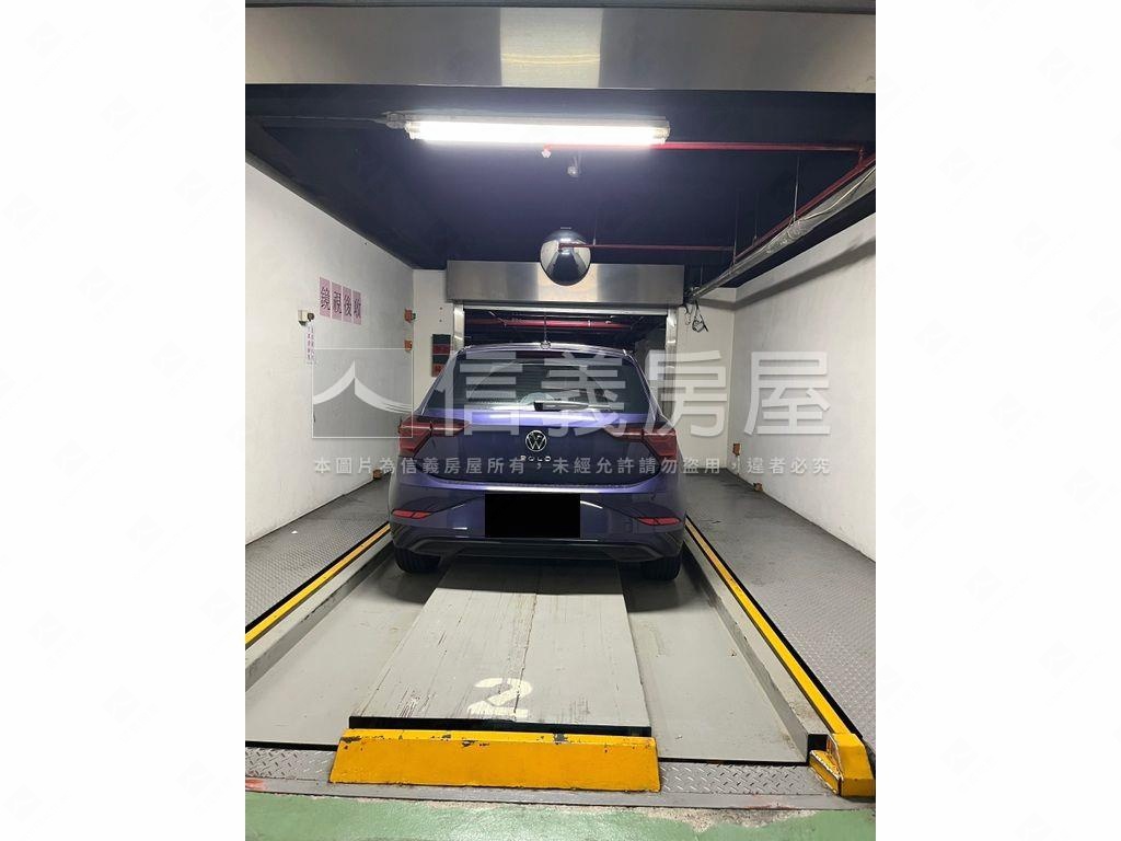 四季紐約景觀邊間戶附車位房屋室內格局與周邊環境