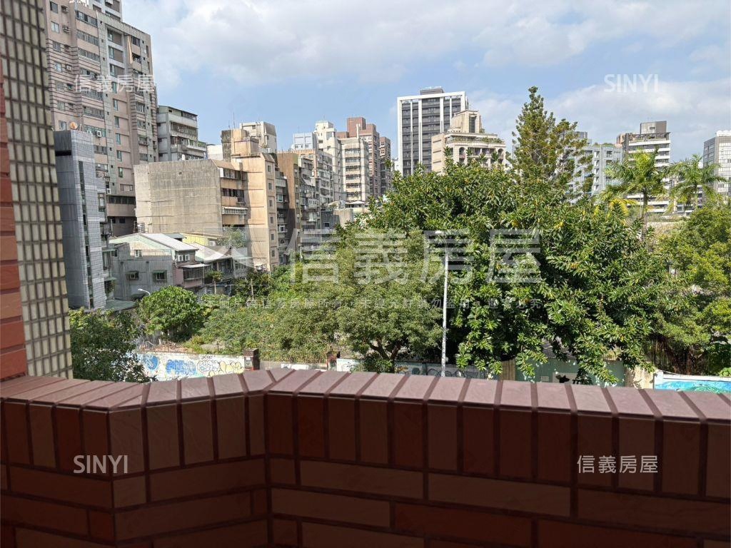 面建國酒廠渭水路電梯３房房屋室內格局與周邊環境