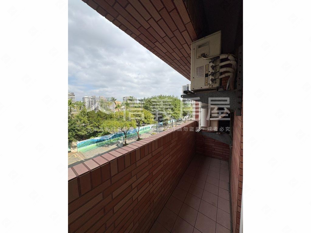 面建國酒廠渭水路電梯３房房屋室內格局與周邊環境