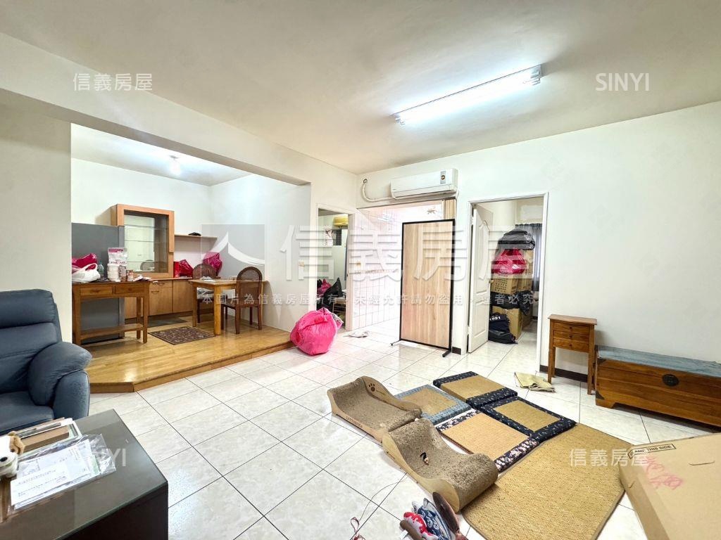 Ａ！白金漢宮３房１室房屋室內格局與周邊環境