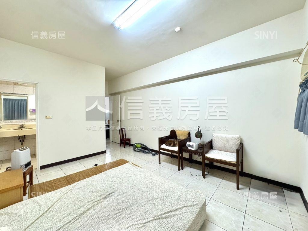 Ａ！白金漢宮３房１室房屋室內格局與周邊環境