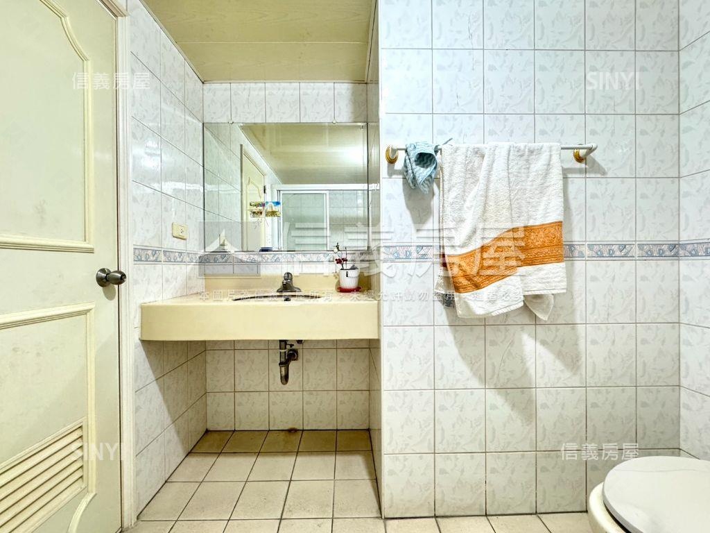 Ａ！白金漢宮３房１室房屋室內格局與周邊環境