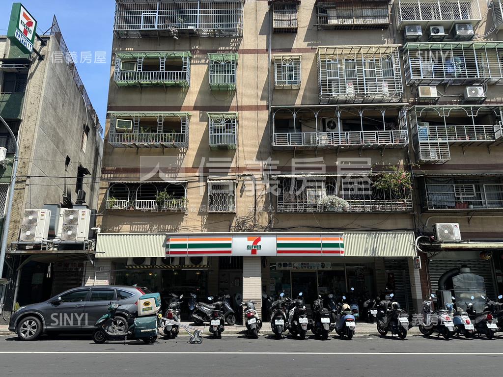 士林面寬７－１１店面房屋室內格局與周邊環境
