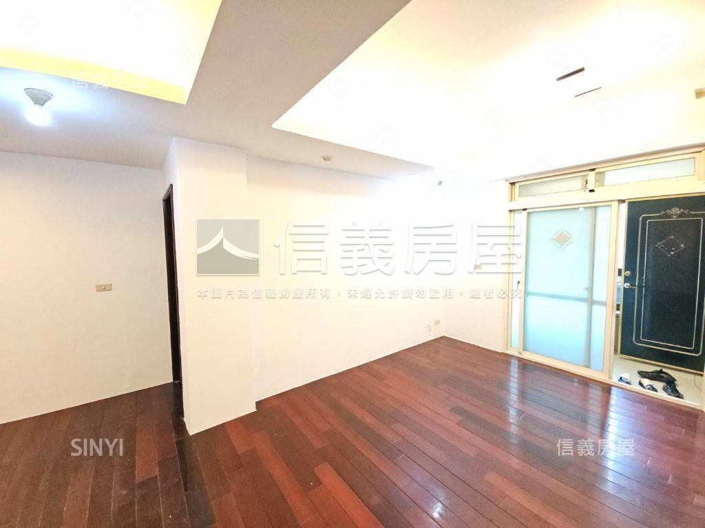 建國北方正魔術大空間美寓房屋室內格局與周邊環境