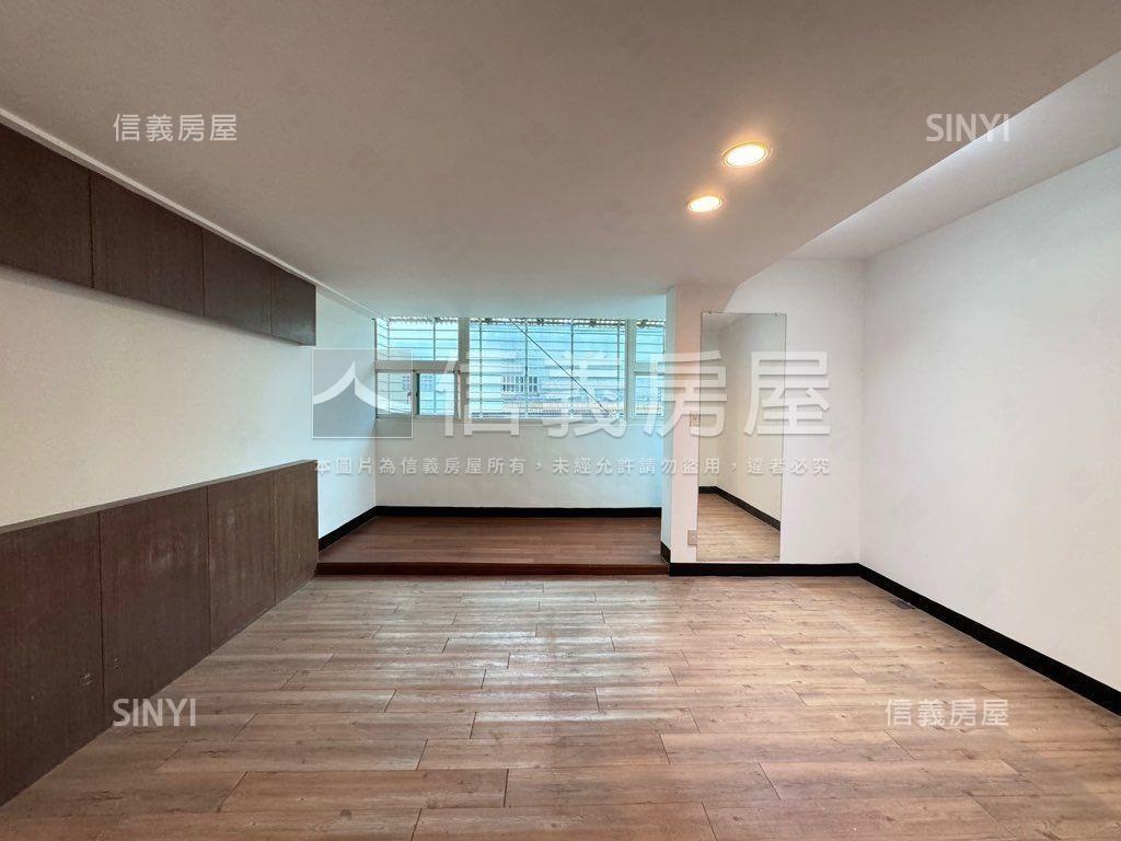 建國北方正魔術大空間美寓房屋室內格局與周邊環境